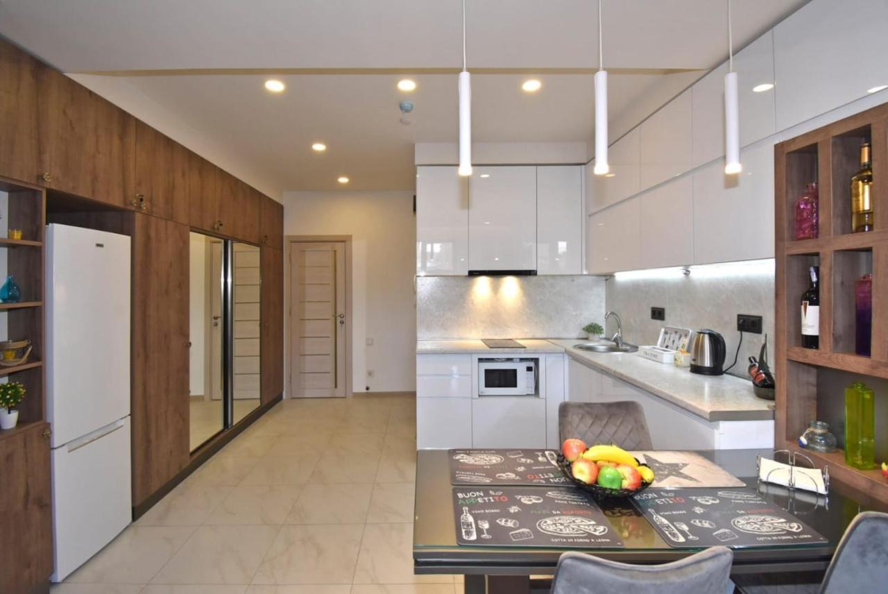 Home4You City Center Apartments Yerevan Exterior photo