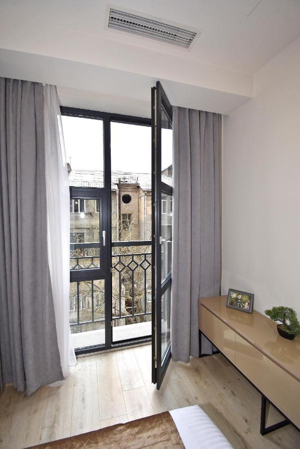 Home4You City Center Apartments Yerevan Exterior photo